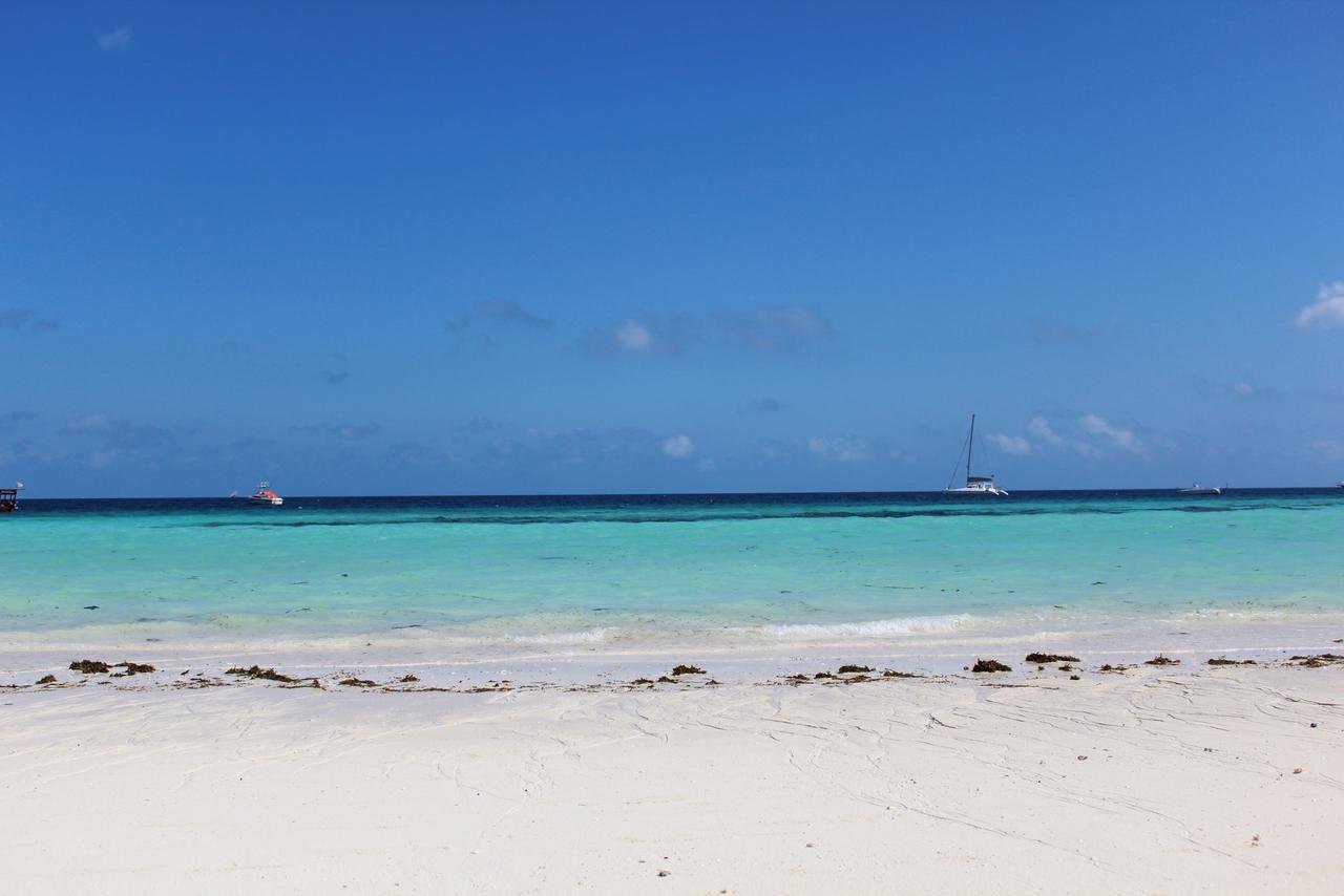 Kicheko Bungalows Nungwi Luaran gambar